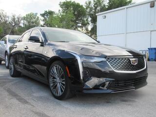 2023 Cadillac CT4