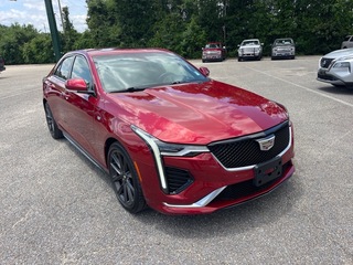 2022 Cadillac CT4