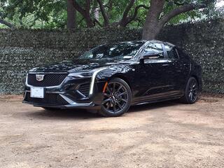 2023 Cadillac CT4
