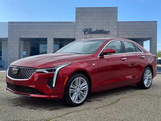 2025 Cadillac CT4