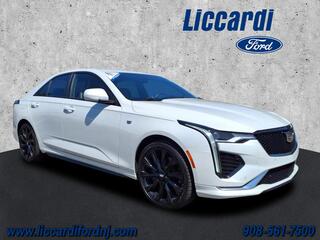 2022 Cadillac CT4