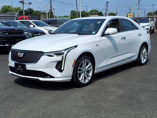 2022 Cadillac CT4