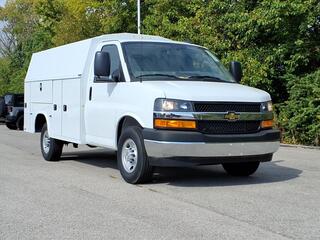 2025 Chevrolet Express for sale in Cincinnati OH