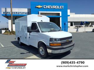 2025 Chevrolet Express for sale in Ontario CA