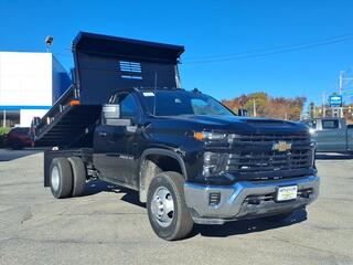 2025 Chevrolet Silverado 3500HD CC for sale in Derry NH