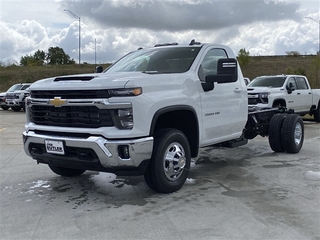 2025 Chevrolet Silverado 3500HD CC for sale in Centralia MO