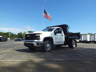 2024 Chevrolet Silverado 3500HD CC