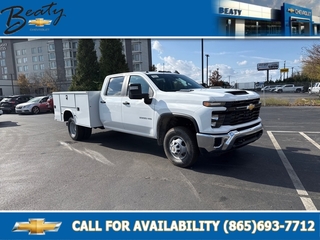 2025 Chevrolet Silverado 3500HD CC