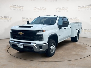 2025 Chevrolet Silverado 3500HD CC