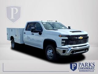 2025 Chevrolet Silverado 3500HD CC for sale in Kernersville NC