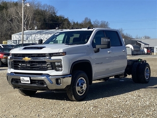 2025 Chevrolet Silverado 3500HD CC