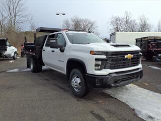 2024 Chevrolet Silverado 3500HD CC for sale in Aurora OH