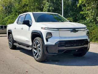 2024 Chevrolet Silverado Ev for sale in Cincinnati OH