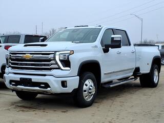 2026 Chevrolet Silverado 3500HD for sale in Centralia MO