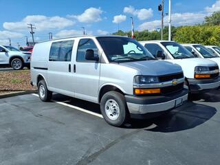 2025 Chevrolet Express for sale in Youngstown OH