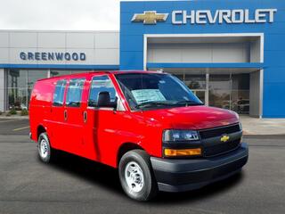 2025 Chevrolet Express for sale in Hubbard OH
