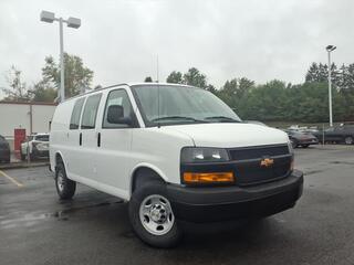 2025 Chevrolet Express for sale in Youngstown OH