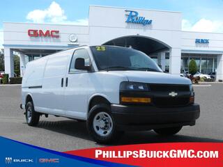 2023 Chevrolet Express