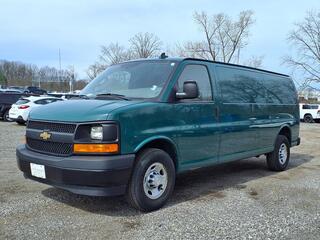 2017 Chevrolet Express for sale in Howell MI