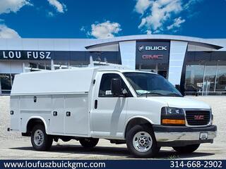 2025 Gmc Savana