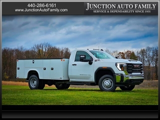 2024 Gmc Sierra 3500HD CC for sale in Chardon OH