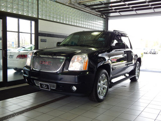 2007 Gmc Yukon Xl for sale in Toledo OH