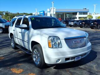 2014 Gmc Yukon for sale in Rockford IL