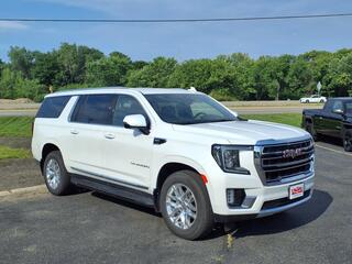 2022 Gmc Yukon Xl for sale in Hastings MN