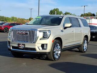 2022 Gmc Yukon Xl for sale in Savoy IL