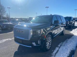 2021 Gmc Yukon Xl for sale in Chambersburg PA