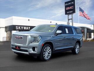 2022 Gmc Yukon Xl for sale in Council Bluffs IA