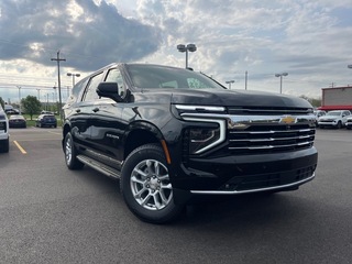 2025 Chevrolet Suburban for sale in Youngstown OH