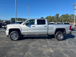 2018 Gmc Sierra 2500HD for sale in Pearl MS