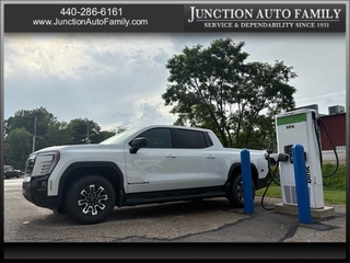 2026 Gmc Sierra Ev for sale in Chardon OH