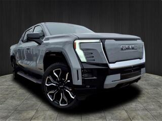 2024 Gmc Sierra Ev for sale in Youngstown OH