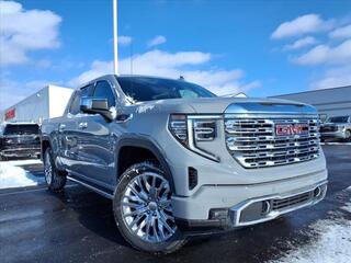 2025 Gmc Sierra 1500 for sale in Youngstown OH