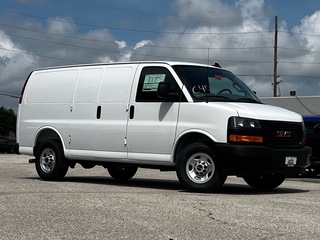 2025 Gmc Savana
