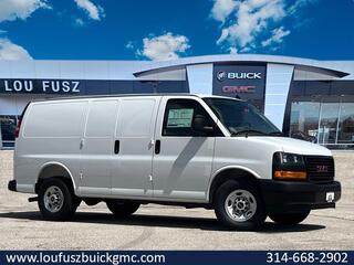 2025 Gmc Savana