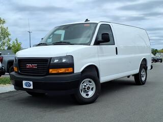 2025 Gmc Savana