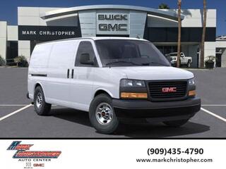 2025 Gmc Savana