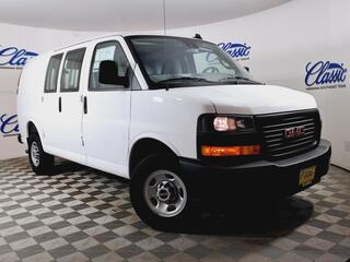 2025 Gmc Savana