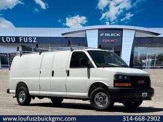 2025 Gmc Savana