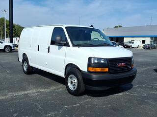 2025 Gmc Savana
