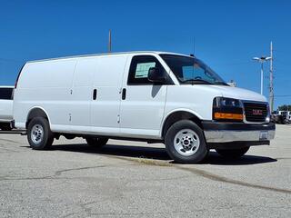 2025 Gmc Savana