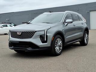 2024 Cadillac XT4