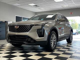 2024 Cadillac XT4