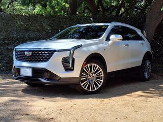 2025 Cadillac XT4