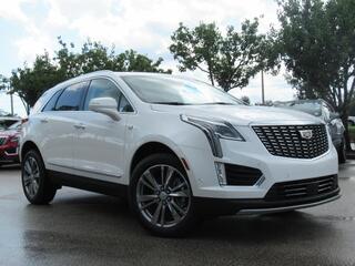 2025 Cadillac XT5