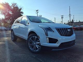 2025 Cadillac XT5