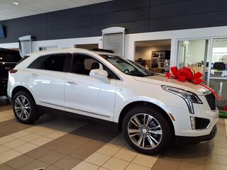 2025 Cadillac XT5